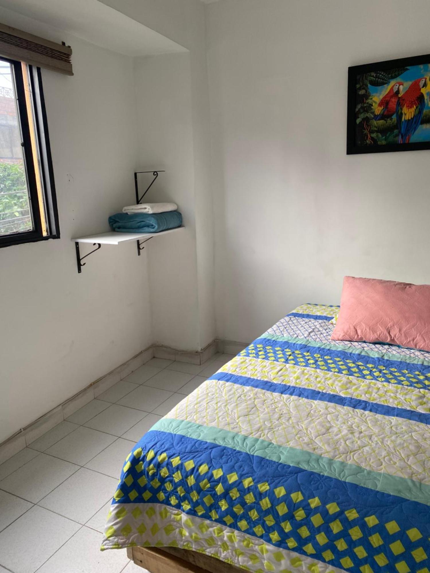Hostel Kumho Home Medellín Extérieur photo